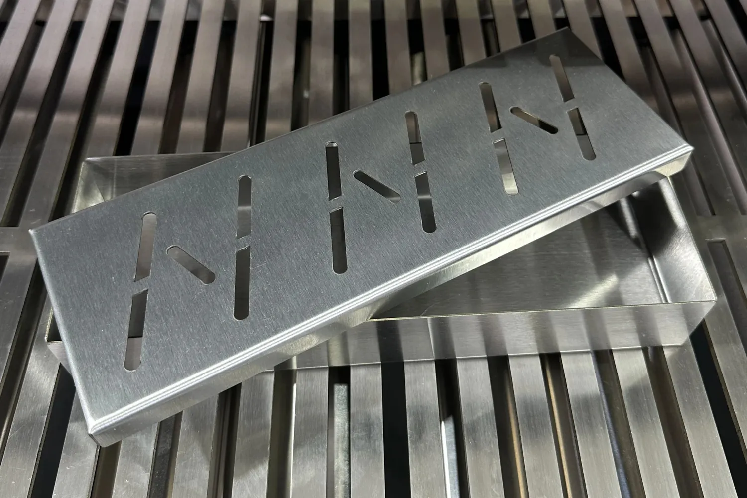 MyAgroMarket Κουτί Καπνίσματος BBQ INOX 28cm ανθεκτικό